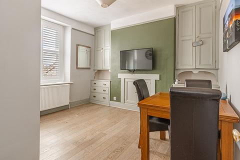undefined, Banks View, Settle BD24