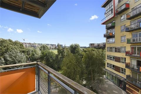 2 bedroom apartment to rent, Da Vinci Lodge, West Parkside, London, SE10