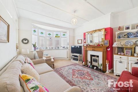 52 Parkfield Crescent, Feltham, TW13 7LD