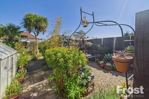 4 Parkfield Crescent, Feltham, TW13 7LA