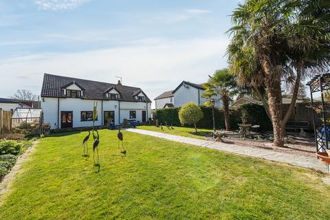 5 bedroom detached house for sale, Church Lane, Wexham