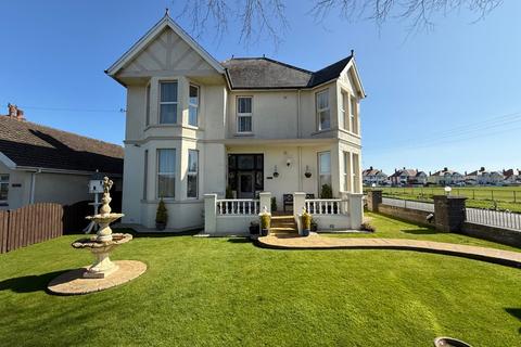 7 bedroom detached house for sale, Park Avenue, Cardigan, SA43
