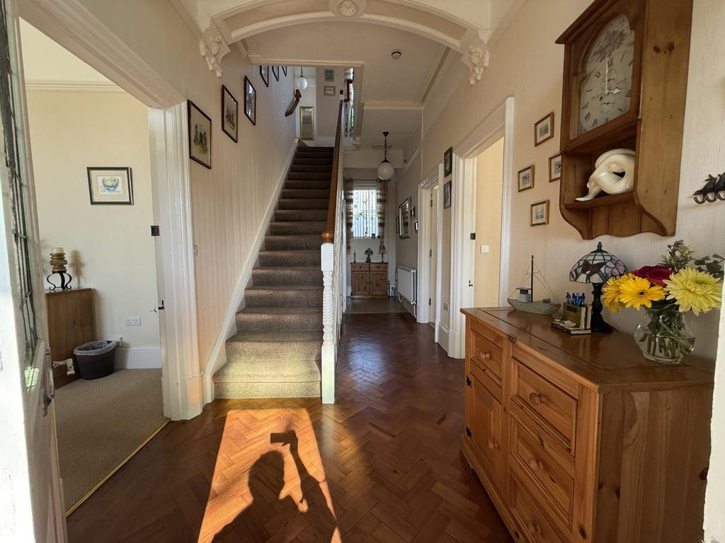 Attractive Entrance Hall