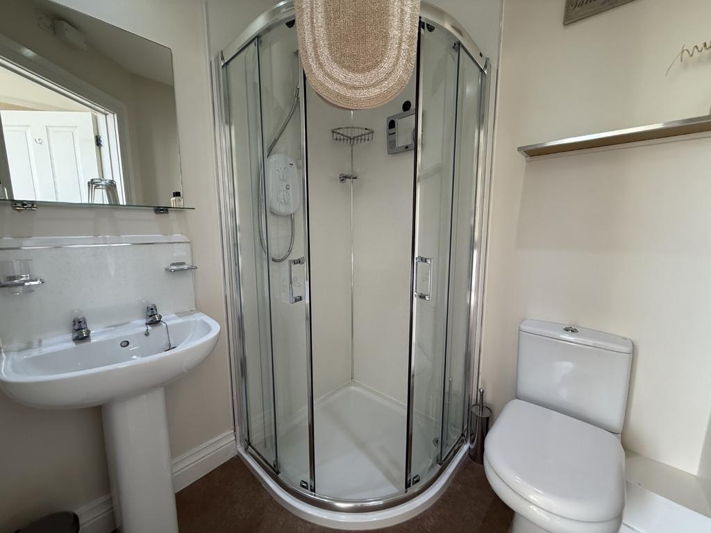 En-suite 5