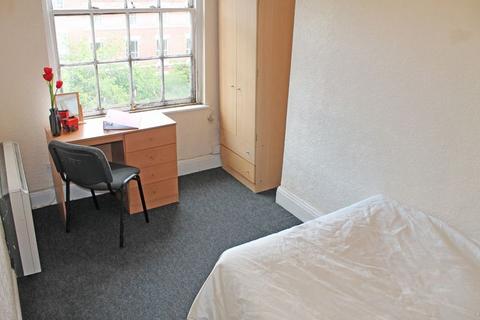 undefined, Flat 5, 136 North Sherwood Street, Nottingham, NG1 4EF