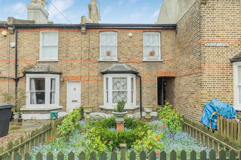 undefined, Beverley Path, Barnes, London, SW13