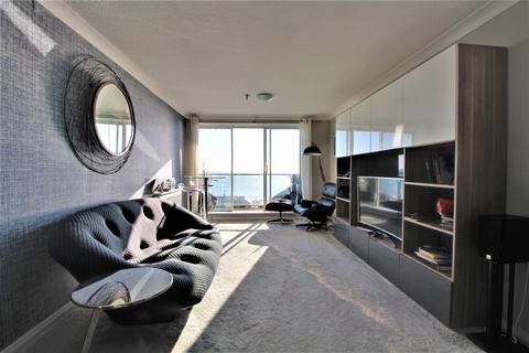 2 bedroom flat for sale, Fairlawns, 159 Kingsway, Hove, East Sussex, BN3