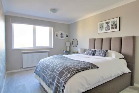 2 bedroom flat for sale, Fairlawns, 159 Kingsway, Hove, East Sussex, BN3