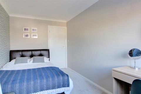 2 bedroom flat for sale, Fairlawns, 159 Kingsway, Hove, East Sussex, BN3