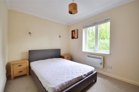 20 Huxley Close, Uxbridge, UB8 3PG