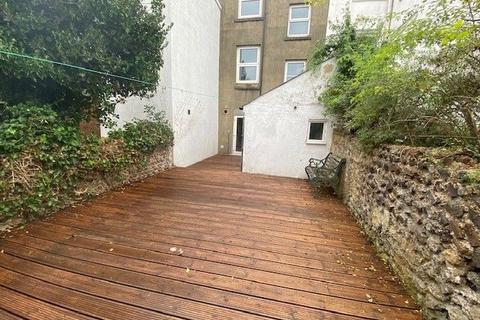 4 bedroom terraced house to rent, Brighton BN2