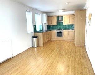 Kitchen 2.jpg