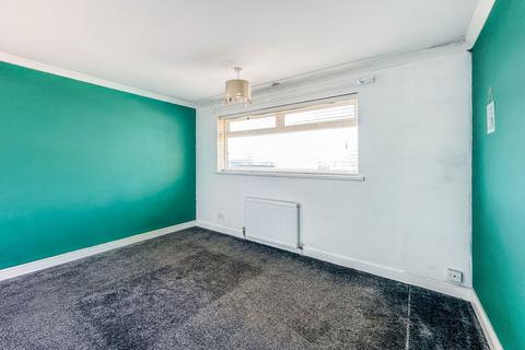 2 bedroom semi-detached house for sale, Danby Close, Hull HU8