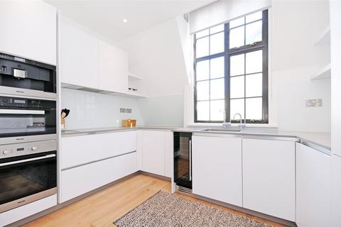 3 bedroom flat for sale, Norway House, 21 - 24 Cockspur Street, London