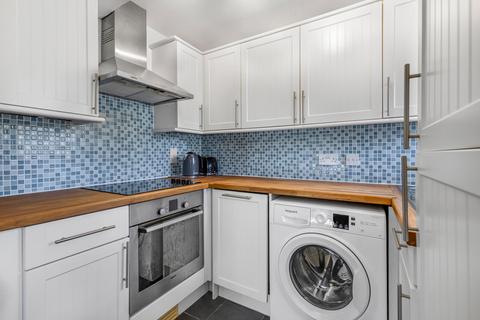 1 bedroom flat for sale, Taffrail House, Burrells Wharf Square, London