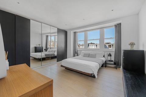 3 bedroom flat for sale, Randolph Crescent, Little Venice, London