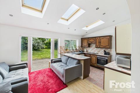 29 Tilstone Avenue, Eton Wick, Windsor, SL4 6NF