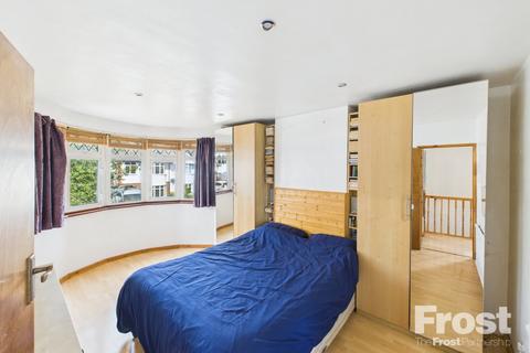 29 Tilstone Avenue, Eton Wick, Windsor, SL4 6NF