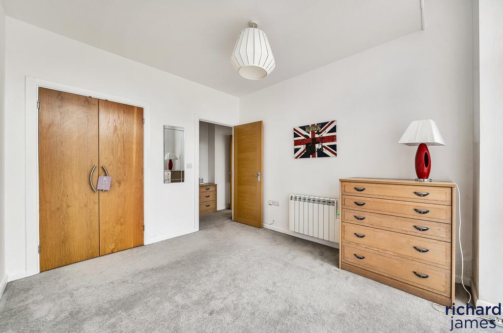 56ce219be5ba4f33b86b347d95566067