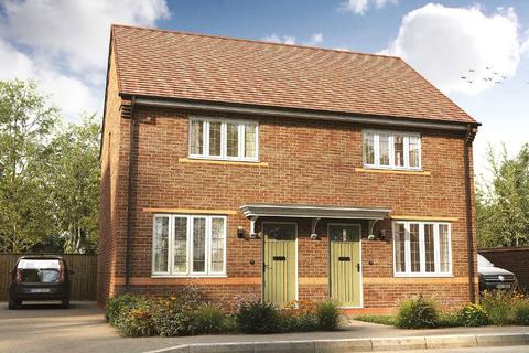 2 bedroom semi-detached house for sale, Winchester Road, Beggarwood, Basingstoke
