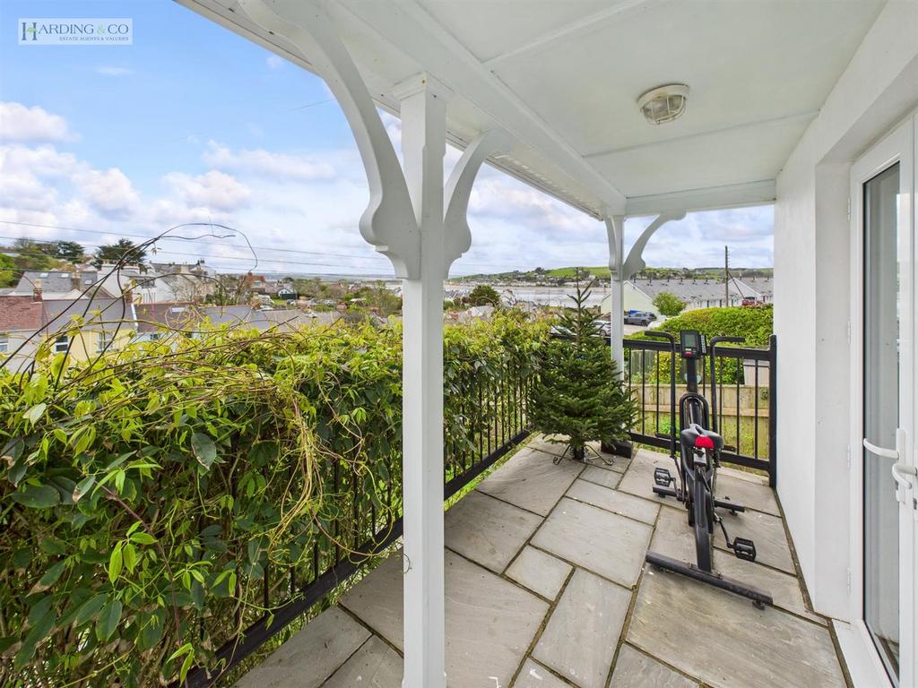 Front terrace.jpg