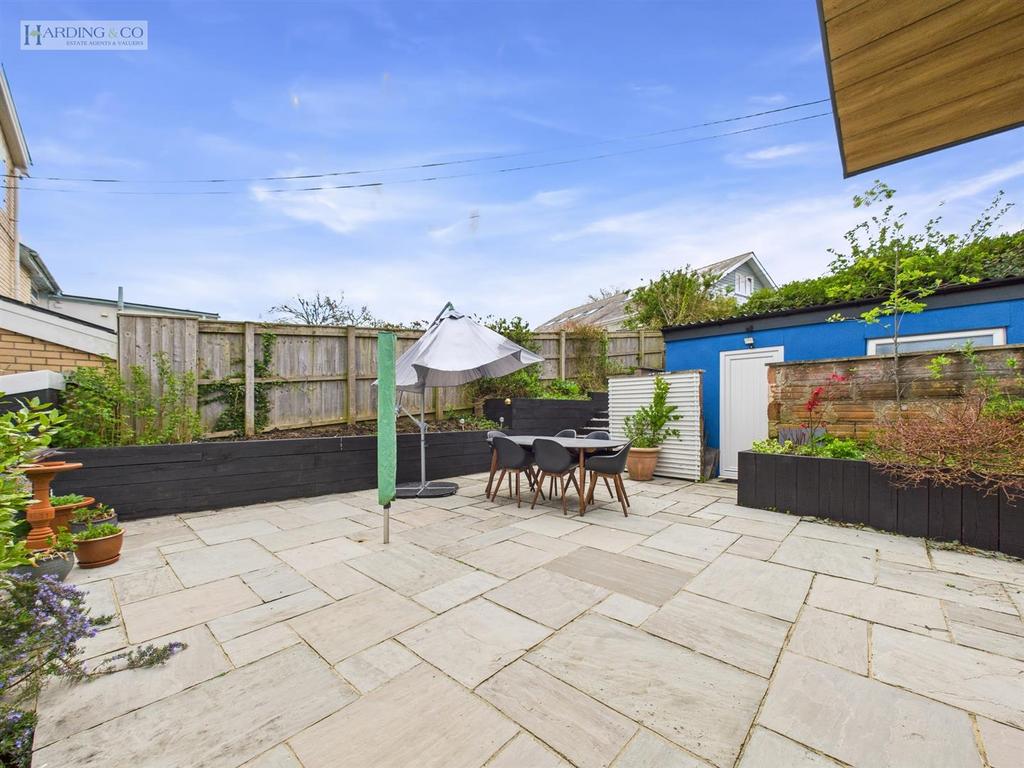 Rear garden iv.jpg