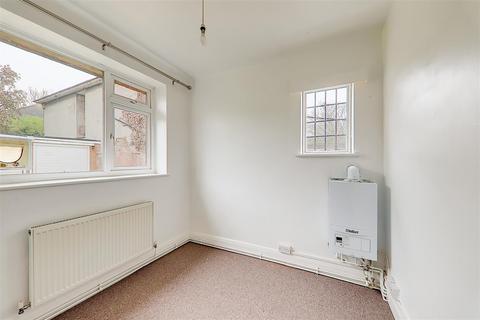 2 bedroom flat for sale, 136 Heene Road, Worthing BN11