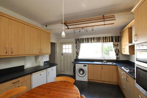 Restharrow, 34 Caistor Road, Market Rasen, LN8 3JA