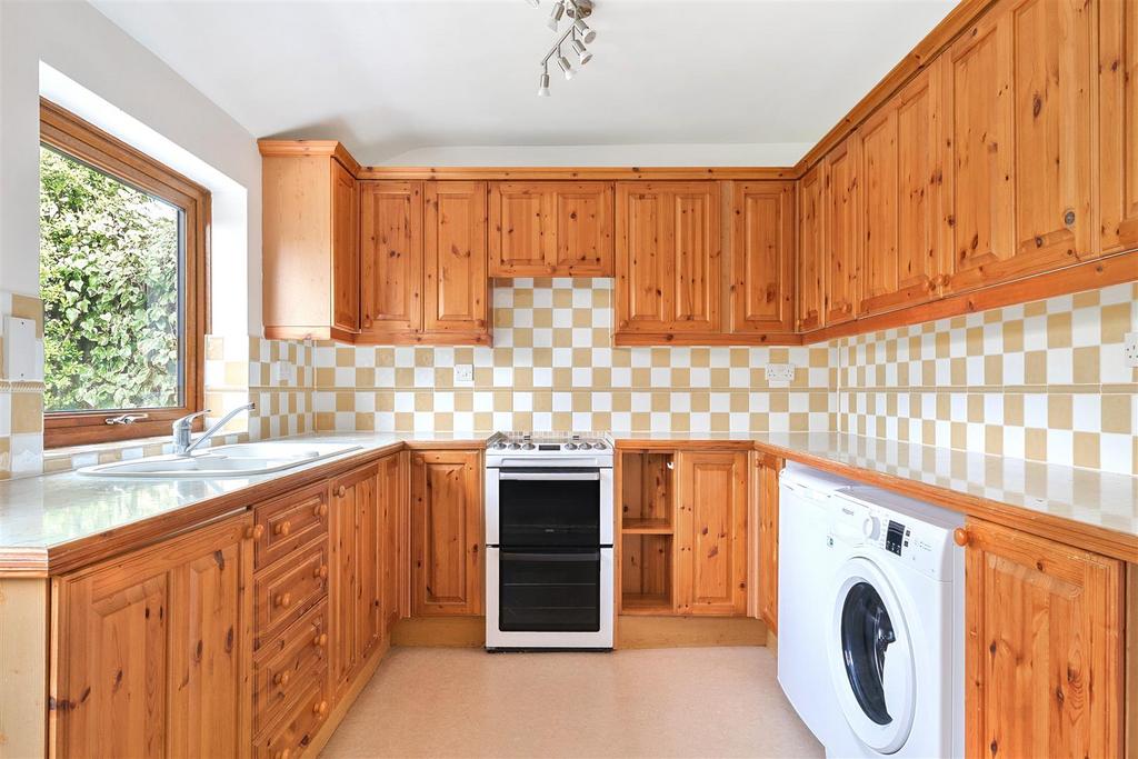 Kitchen / Breakfast Room