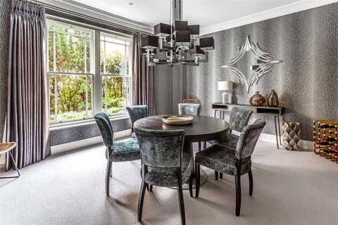 7 bedroom detached house for sale, Adelaide Road, Walton-on-Thames, Surrey, KT12