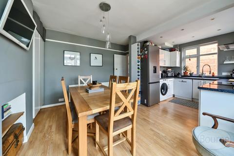 4 bedroom semi-detached house for sale, Byrefield Road, Guildford, Surrey, GU2