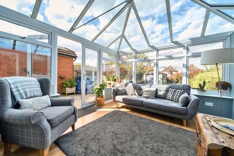 4 bedroom semi-detached house for sale, Byrefield Road, Guildford, Surrey, GU2