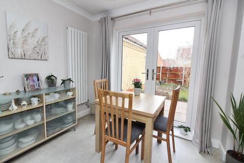 30 Mallard Close, Shefford, SG17 5YS