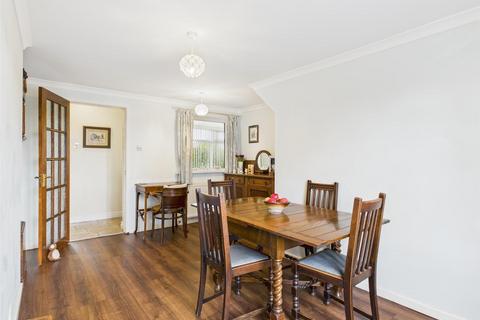 19 Edge View Walk, Kinver, Stourbridge, DY7 6AX