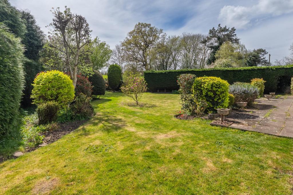 Garden-1.jpg