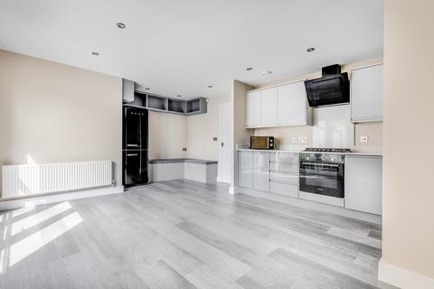 1 bedroom apartment for sale, Heron Way, Wallington, SM6