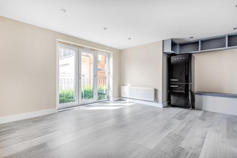 1 bedroom apartment for sale, Heron Way, Wallington, SM6