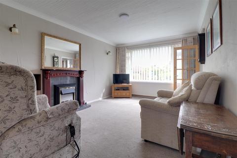 26 Brattswood Drive, Church Lawton, Stoke-on-trent, ST7 3EJ