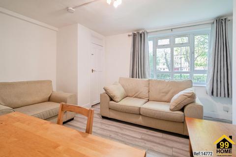 4 bedroom flat to rent, Jewell House, London, SW12