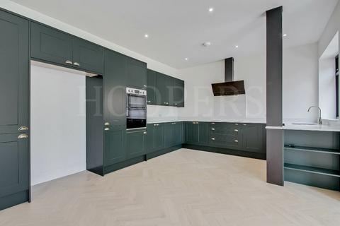 undefined, Kinloch Drive, London, NW9