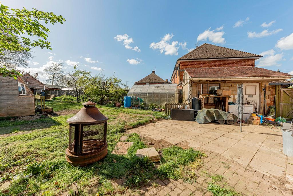 Rear Garden (3)