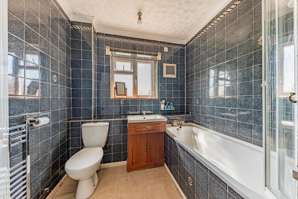Bathroom (1)