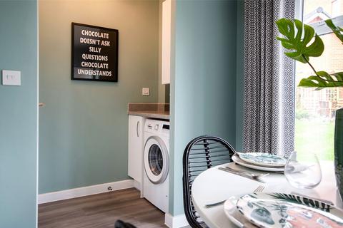 3 bedroom semi-detached house for sale, Winchester Road, Beggarwood, Basingstoke