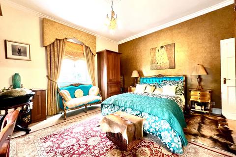 3 bedroom apartment for sale, Castle Chare, Durham DH1