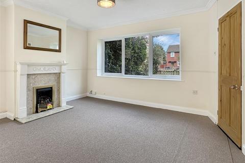 9 Macaulay Avenue, Great Shelford, Cambridge, CB22 5AE