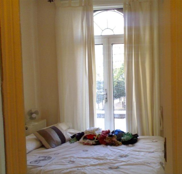 First bedroom 1