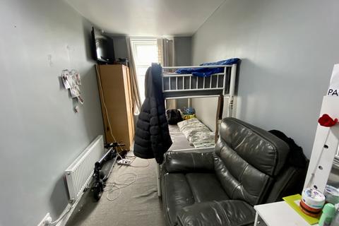 2 bedroom terraced house for sale, Boldshay Street, Bradford, BD3