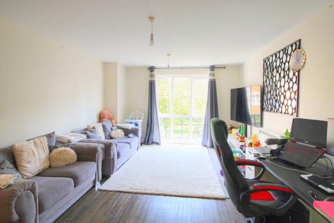 2 bedroom flat for sale, Susans Road, Eastbourne BN21
