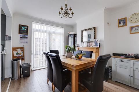 3 bedroom semi-detached house for sale, First Avenue, Carlton NG4