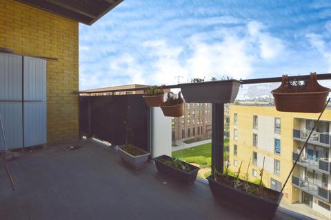 2 bedroom flat for sale, Sackett Road, Barking